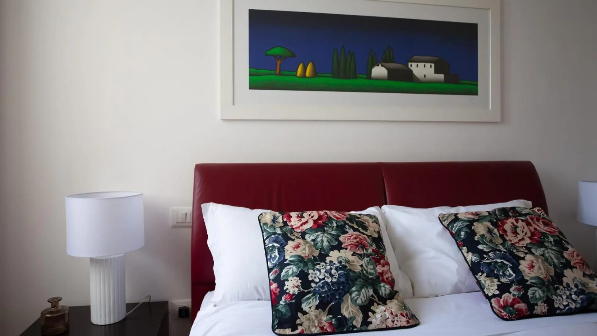The Best Rent - Spacious Two-Bedroom Apartment In Crocetta Milan Italy